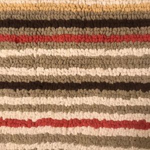 Meet your Posher, Claudia